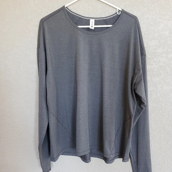 All in Motion long sleeve sports top - Picture 1 of 4